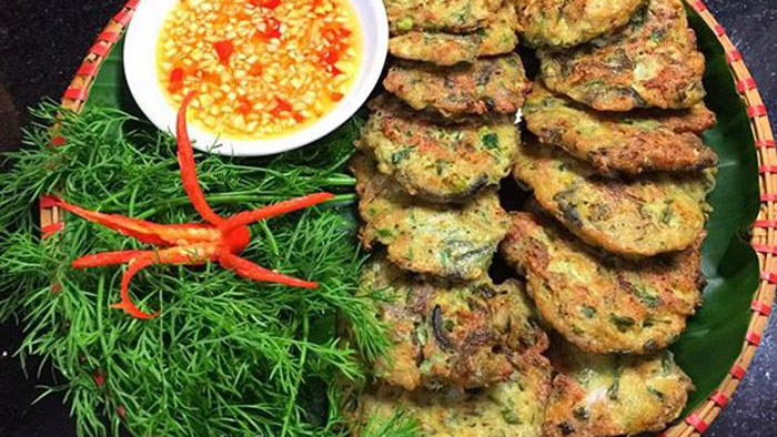 Chả rươi là một trong những món ăn đặc sản của ẩm thực miền Bắc