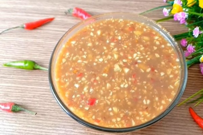 Mắm rươi ăn xổi giữ được hương vị đậm đà nguyên bản